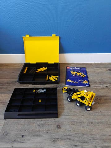 LEGO Universal Set with Storage Case 8062, Zo goed als nieuw, Complete set, Lego, Technic