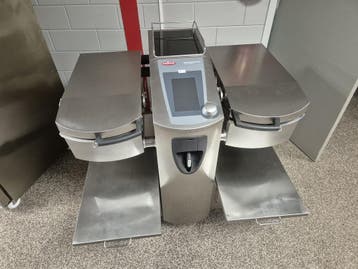 Veiling vleeshandel machines apparatuur slagerij, Gebruikt, Bakkerij en Slagerij