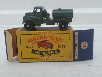 A Moko Lesney Product Matchbox 1-75 Regular Wheels Series, Nieuw