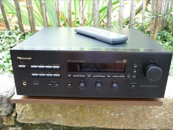 Nakamichi - AV-8 / 5.1-kanalen AV-surround Solid state, Nieuw
