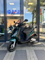 Piaggio Zip IGET E5 brom | SP racing green | Led | 12mnd gar, Fietsen en Brommers, Gebruikt, Overige modellen, Maximaal 45 km/u