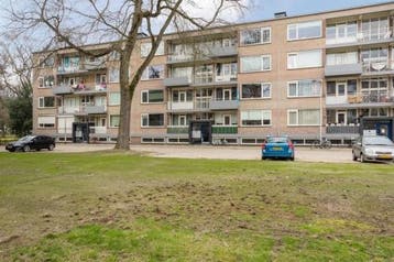 Te Huur 4 kamer Appartement Europalaan In Tilburg, Tilburg, Noord-Brabant, Direct bij eigenaar, Appartement