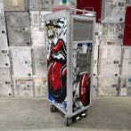 Driessen - Trolleys van luchtvaartmaatschappijen - Pop Art