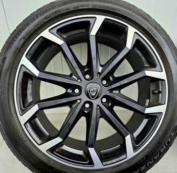 SEAT Ateca Skoda Epiq Karoq 18 inch velgen zomerbanden 5x112, Auto-onderdelen, 18 inch, 215 mm, Banden en Velgen, Nieuw