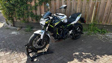 Kawasaki Z-650 2020, Motoren, 2 cilinders, Occasion, Motorrijbewijs A, Meer dan 35 kW