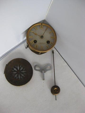 Bureauklok - G.Fourmeaux - Messing-Metaal-Albast - 1850-1900