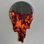 Santicri - Uncontained