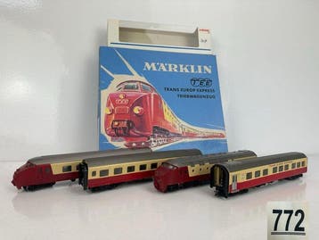 Märklin H0 - 3071 - Treinstel (2) - Driedelig Trans Europ, Hobby en Vrije tijd, Modeltreinen | H0, Nieuw