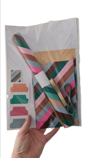 inpakken cadeauverpakking - inpakpapier - cadeaupapier -..., Diversen, Ophalen of Verzenden, Nieuw