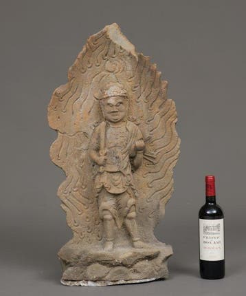 Beeld van de godheid Fudô Myô-ô  - Gegoten steen - Japan