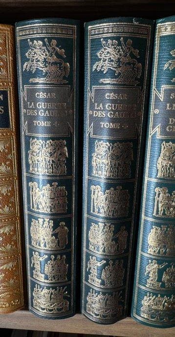 Jules César (Commentaires : Napoléon) Dorures et médaillon