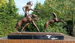 sculptuur, diana met 2 windhonden - 32 cm - brons marmer