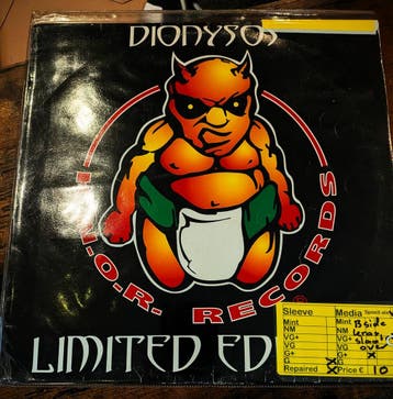 Dionysos - Break on Trough (437), Cd's en Dvd's, Gebruikt, Hardcore, Inclusief binnenhoes, Ophalen of Verzenden