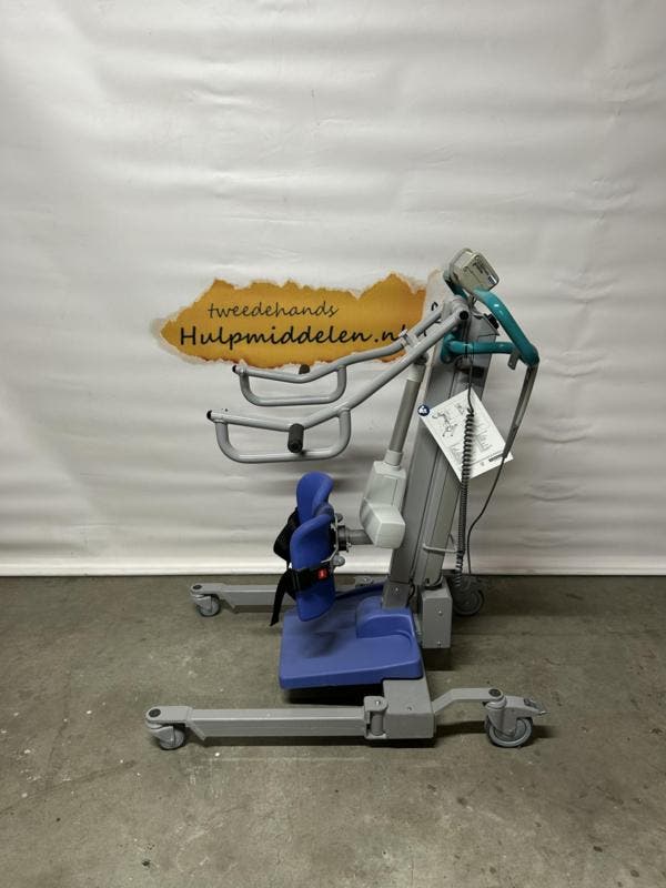 Actieve Tillift Arjo Sara 3000 met Weegunit T1, Diversen, Verpleegmiddelen, Gebruikt, Ophalen of Verzenden