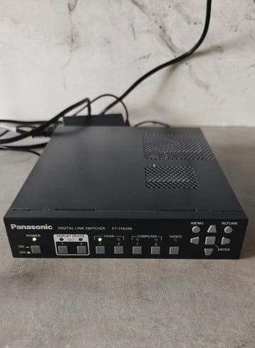 Panasonic ET-YFB200 - Digital Link Switcher - Computer, Nieuw