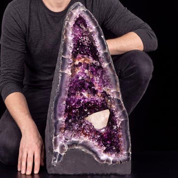 Vivid Amethyst & Stalactite - Geode - 39x19x17 cm- 12.2 kg