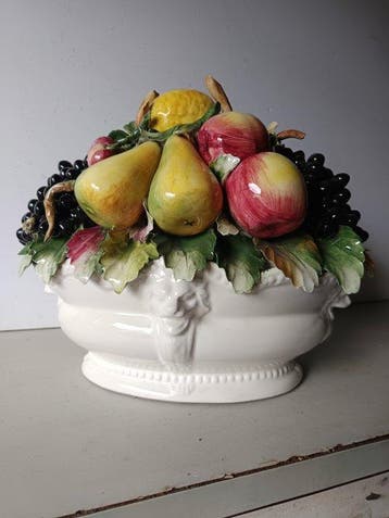 sculptuur, Trionfo di frutta - 30 cm - Keramiek, Antiek en Kunst