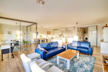 Te huur: Appartement Dr. Lelykade in Den Haag, Den Haag, Appartement, Zuid-Holland