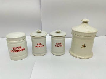Apothekerspot (4) - Porselein - einde negentiende eeuw, Antiek en Kunst