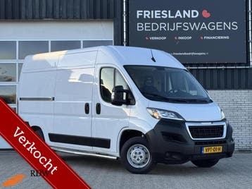 Zakelijke lease - Peugeot Boxer Bestel 333 2.2 BlueHDi 120, Stof, Gebruikt, Wit, Handgeschakeld