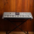 Yamaha PSR-E323, Muziek en Instrumenten, Synthesizers, Ophalen of Verzenden, Nieuw