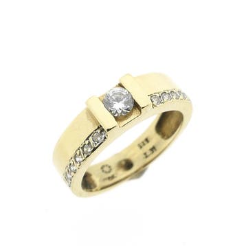 Gouden ring met zirconia, Gebruikt, Ophalen of Verzenden, 17 tot 18, Met edelsteen