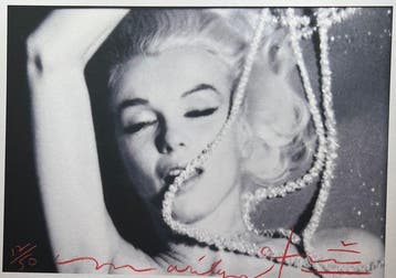 Bert Stern (1929–2013) - Famous Marilyn Monroe Playing with