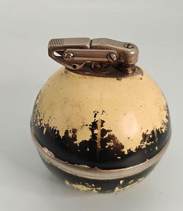 Karl Wieden - Spherical Table Lighter - Semi Automatic -, Nieuw
