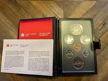 Canada. 1980 Double Dollar Set, 7 coins, Silver Polar Bear