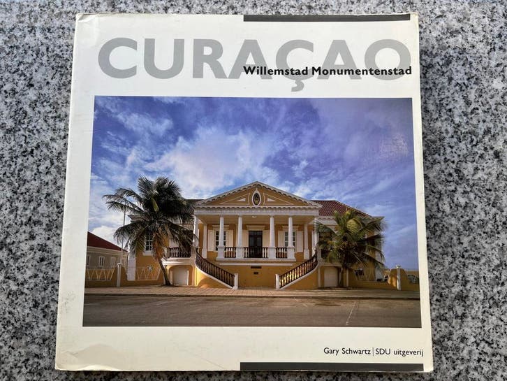 Curaçao - Willemstad monumentenstad, Boeken, Geschiedenis | Vaderland, 19e eeuw, Gelezen, Verzenden