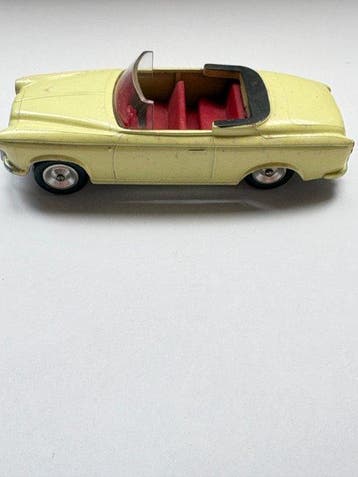 Solido 1:43 - Modelauto - Peugeot 403 Cabriolet, Nieuw
