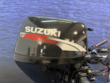 “ Suzuki 15 pk | Elektrische start | Langstaart “, 10 tot 30 pk, Viertaktmotor, Ophalen of Verzenden, Zo goed als nieuw