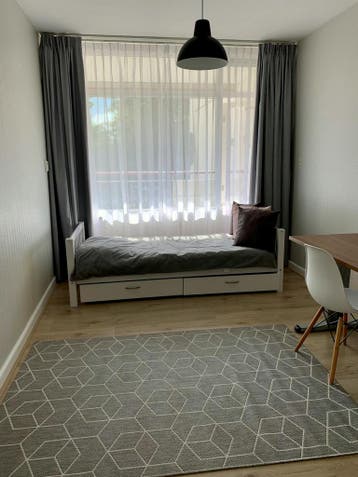 Eigen Kamer aan Akkerwinde, Capelle aan den IJssel, 50 m² of meer