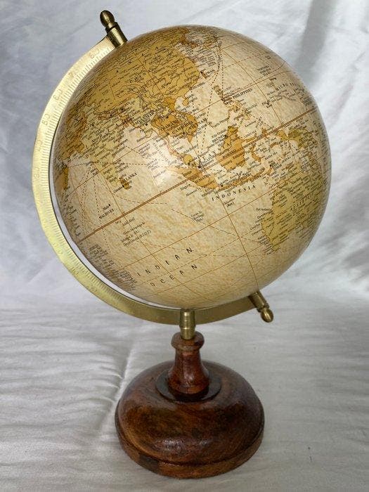 Globe - Vintage - 1990-2000, Antiek en Kunst, Curiosa en Brocante