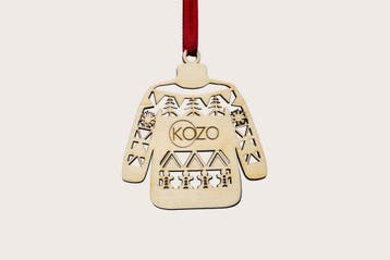 Kerstornament Trui Dennebomen - Met jouw naam - Hout - Ø9cm, Ophalen of Verzenden, Nieuw
