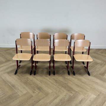 Eromes set van 8 schoolstoelen (rode stip) zithoogte 36 cm,, Ophalen of Verzenden, Gebruikt, Hout, Eén