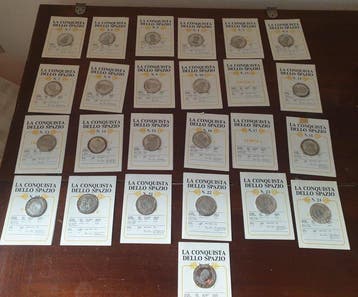 Wereld. Silver Coin/Medals Collection to the Conquest of, Postzegels en Munten