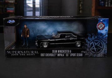Supernatural Chevy Impala Sport Sedan Car + Winchester Dean, Nieuw