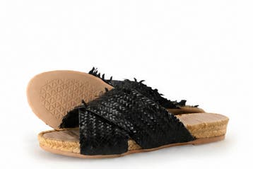 Kanna Slippers in maat 39 Zwart, Kleding | Dames, Slippers, Verzenden, Zwart, Zo goed als nieuw