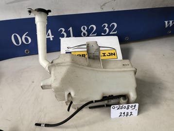 Gebruikte ruitensproeier reservoir (met pomp) voor Opel Mokk, Ophalen of Verzenden, Nieuw