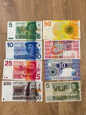 Nederland. - 8 Banknotes - Various Dates (Zonder