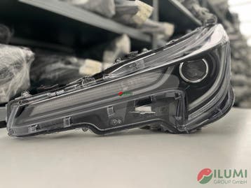 TOYOTA COROLLA E21 VOLL LED MID KOPLAMP LINKS 81150-02S70, Auto-onderdelen, Verzenden, Gebruikt, Toyota