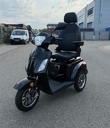 Retelli Liberta TRE 3-wiel scootmobiel Zwart - 2026, Fietsen en Brommers, Verzenden, Nieuw