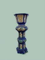 Geglazuurde terracotta sokkelvaas – Laatste Qing-dynastie