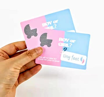 Genderreveal kraskaarten spel Girl or Boy met 18 kaarten, Ophalen of Verzenden, Nieuw, Feestartikel, Geboorte of Huwelijk
