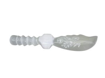 Veiling - Seleniet Ritueel Mes / Wand met Gegraveerde Bloeme