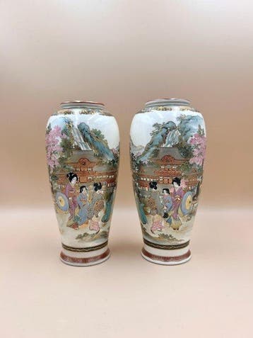 Vaas - Porselein - Japan - Meiji periode (1868-1912) -, Antiek en Kunst