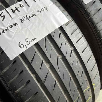 2 x Nexen 205-40-17 Zomerbanden 6,5mm, Gebruikt, 17 inch, Band(en), Personenwagen