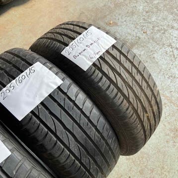 2 x Barum 205-60-15 Zomerbanden 6,5mm, Gebruikt, 15 inch, Band(en), Personenwagen