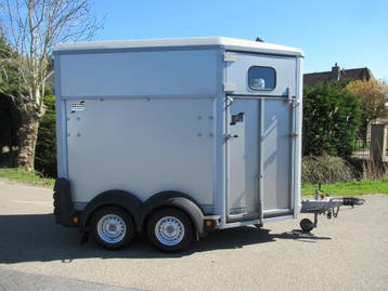 Ifor Williams paardentrailer HB403 met zadelkamer occassion, Ophalen, Gebruikt, Aluminium, 1½-paards trailer